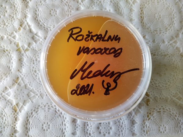 Rožkalnu vasaras medus